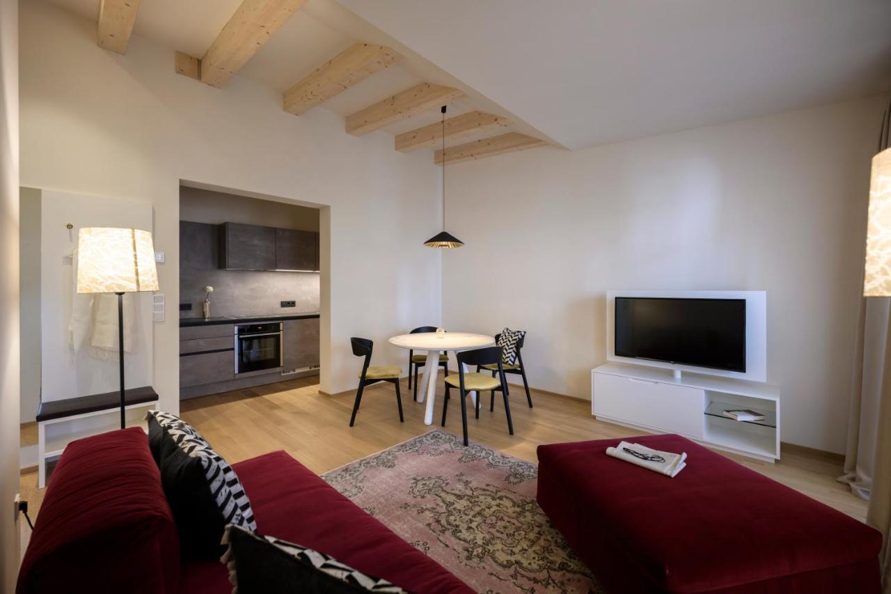 Hotel Bruneck Design-Apartments Brunico Exterior foto