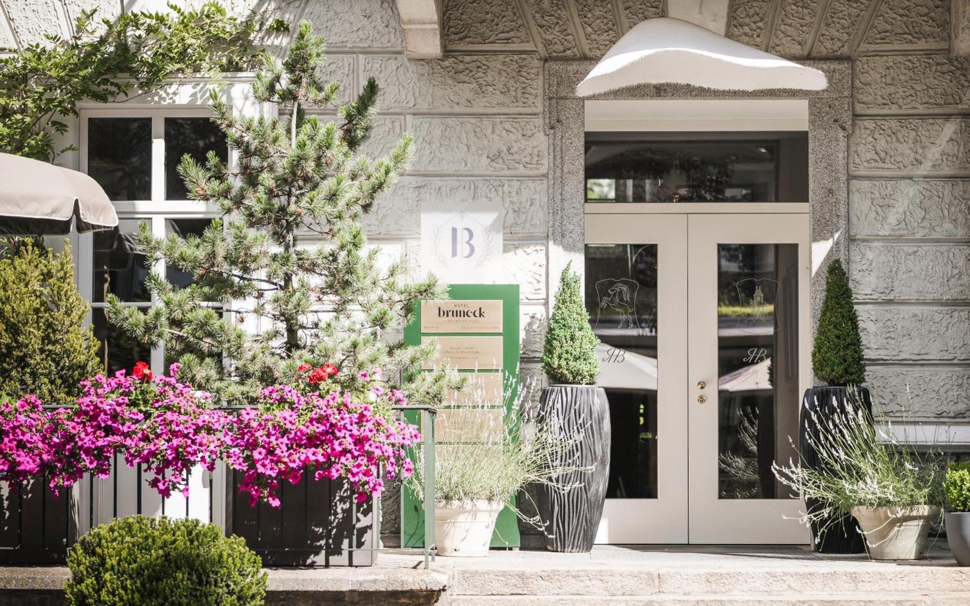 Hotel Bruneck Design-Apartments Brunico Exterior foto
